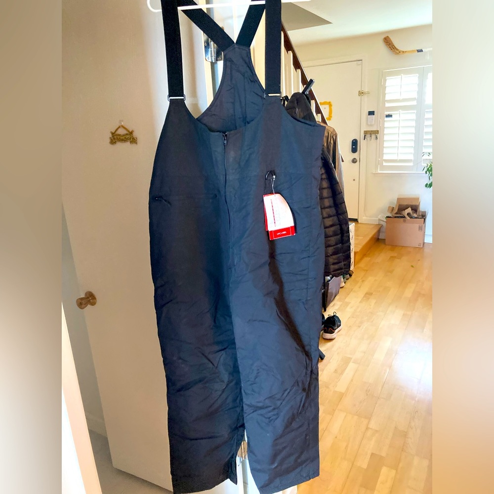 New Women’s Black Ski Bib